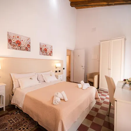 Al Cinghiale Hotel 3*